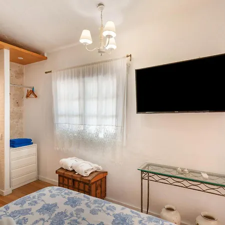 El Estanco 14 * Vega de San Mateo