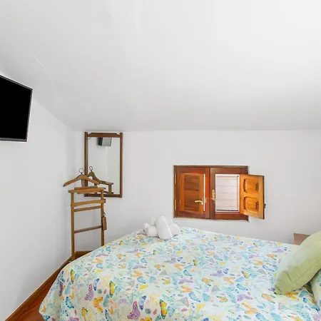 El Estanco 14 * Vega de San Mateo